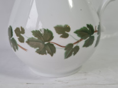 Чайник винтажный Hutschenreuther с зелеными листьями, фарфор, 24.5 см, Германия, 1970-80гг.