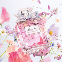 DIOR Blooming Bouquet  цветущий букет