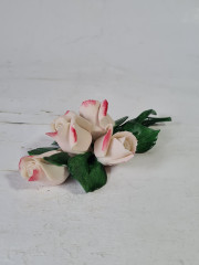 Фигурка винтажная ветка бело-розовых роз с зелеными лепестками Capodimonte, фарфор, 11 x 7 x 4 см, Италия, 1960-1970гг.