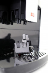 Melitta Melitta Kaffeevollautomat Barista TS Smart F850-102, schwarz, 21 Kaffeerezepte 8 Benutzerprofile, 2-Kammer Bohnenbehalter Полностью автоматическая кофемашина Melitta Barista TS Smart F850-102, черный, 21 рецепт кофе, 8 пользовательских профилей,