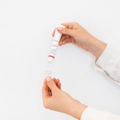 Judith Williams Augenkonzentrat mit Straffungseffekt Концентрат для глаз с подтягивающим эффектом