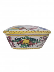 Шкатулка винтажная в стиле майолики, с крышкой, керамика, ручная роспись, Италия, 1960-70гг.