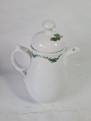Чайник винтажный Furstenburg Seit / 1747 с зеленым растительным декором, фарфор, 22.5 см, Германия, 1970-80гг.